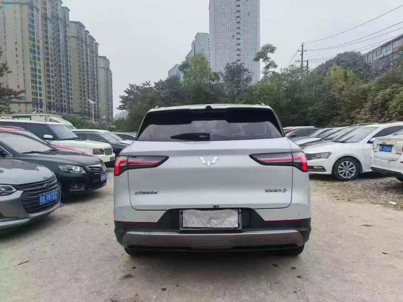 湛江25年五菱汽车星光9