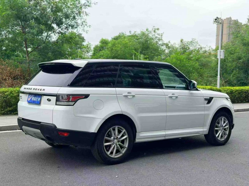 东莞14年路虎揽胜行政7