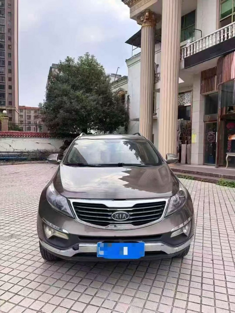 衡阳14年起亚智跑1