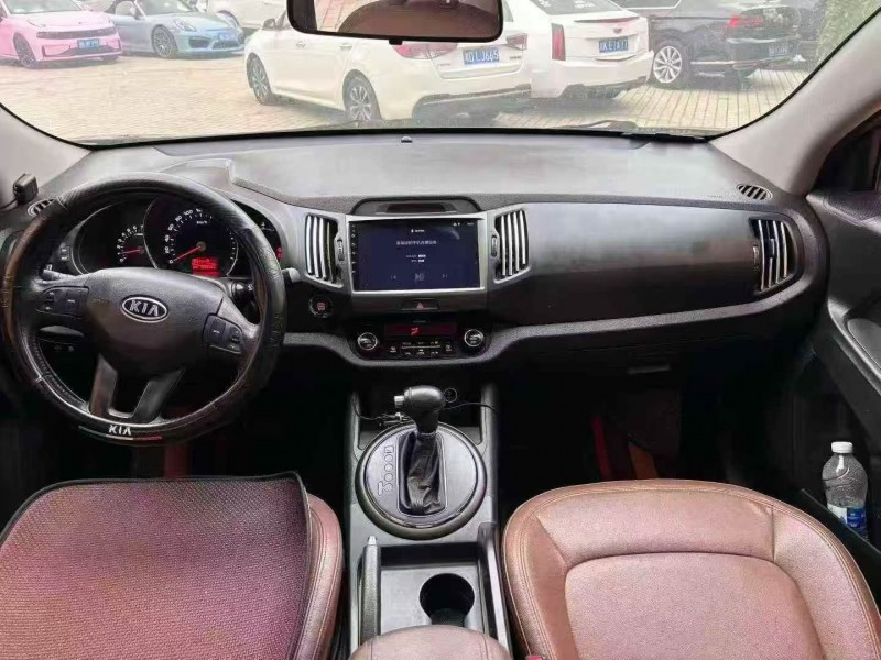 衡阳14年起亚智跑7