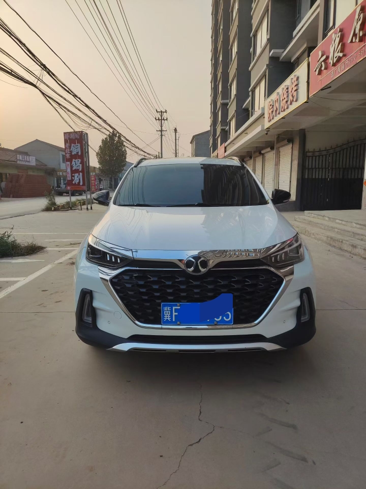 邯郸19年北汽制造绅宝1