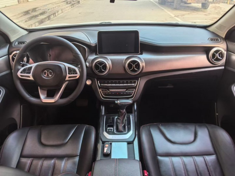 邯郸19年北汽制造绅宝6