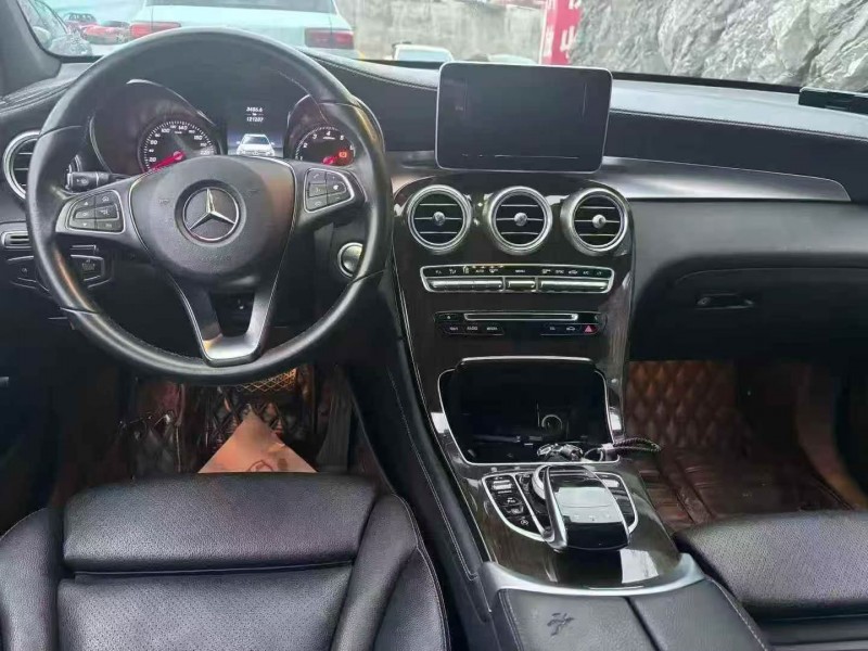 衡阳17年奔驰GLC4