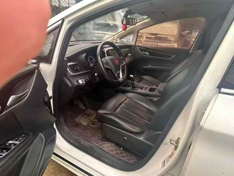 衡阳18年比亚迪宋MAX6