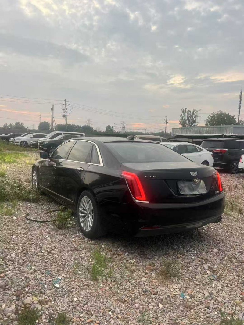 郑州17年凯迪拉克CT62