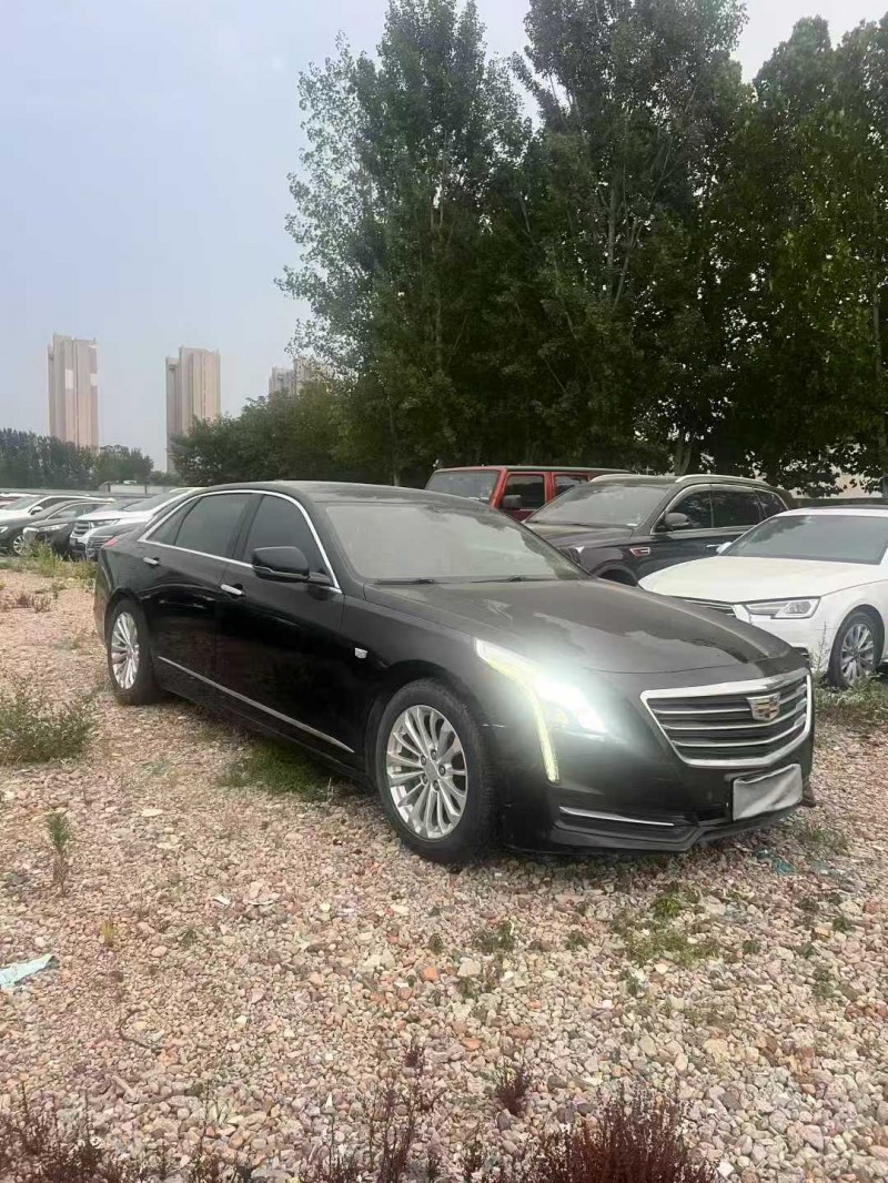 郑州17年凯迪拉克CT66