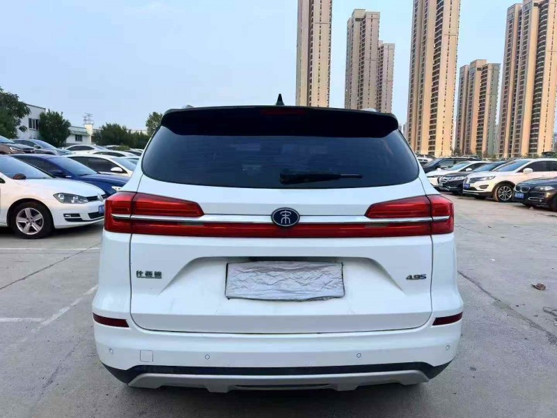 郑州19年比亚迪宋4