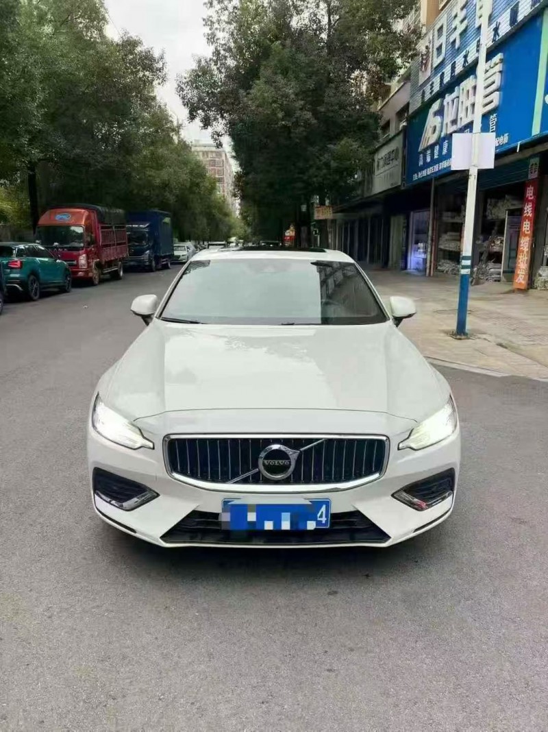 衡阳21年沃尔沃S60L1