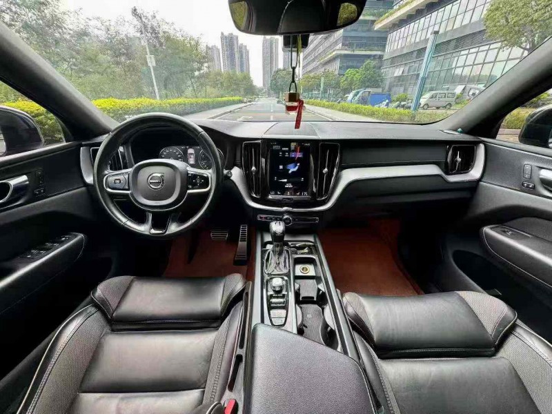 东莞20年沃尔沃XC604