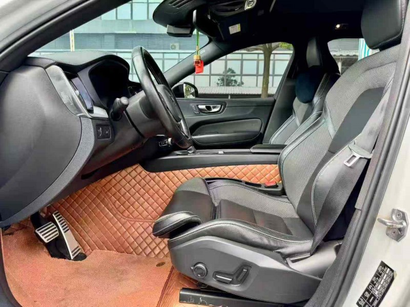 东莞20年沃尔沃XC605