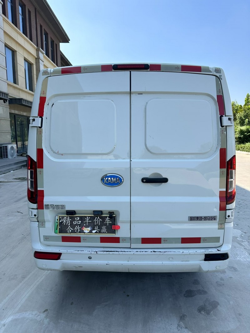 邢台23年凯马汽车骏航8