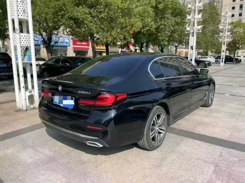 常州22年宝马5系8