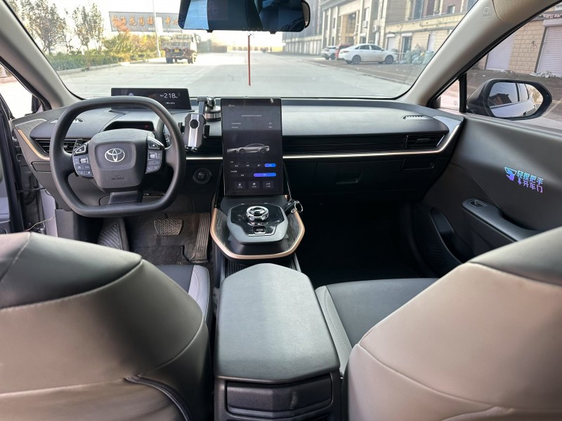 邢台24年丰田BZ3Pro5