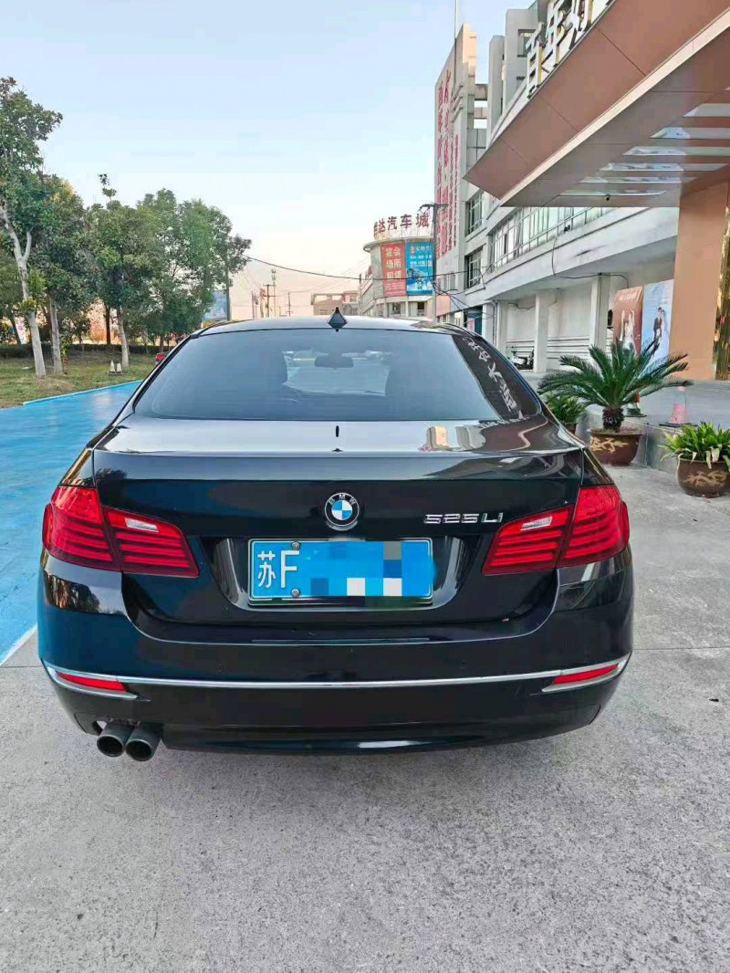 南通16年宝马5系9