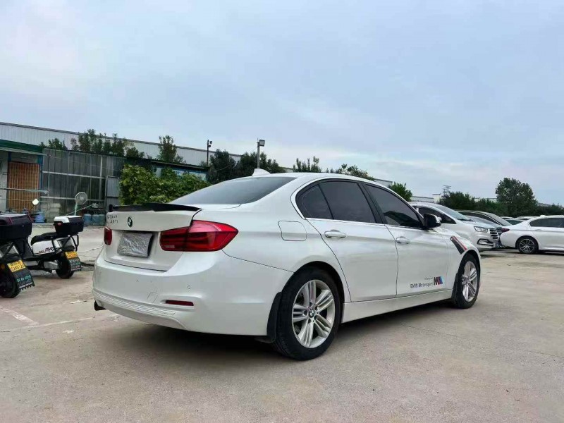 郑州17年宝马3系3