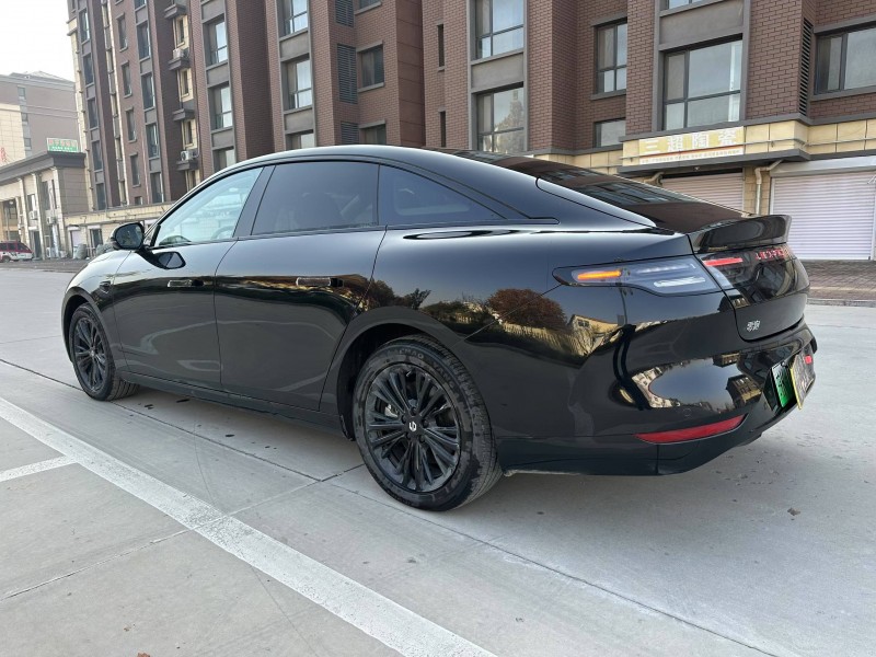 邢台25年零跑汽车C018