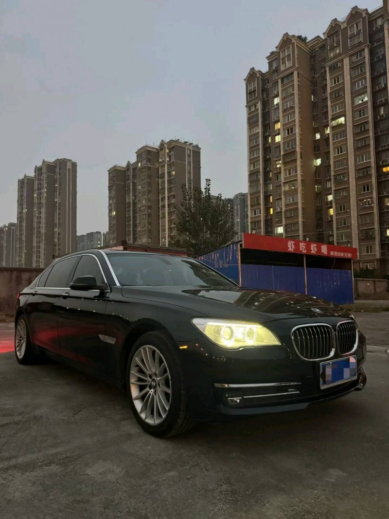 徐州16年宝马7系3