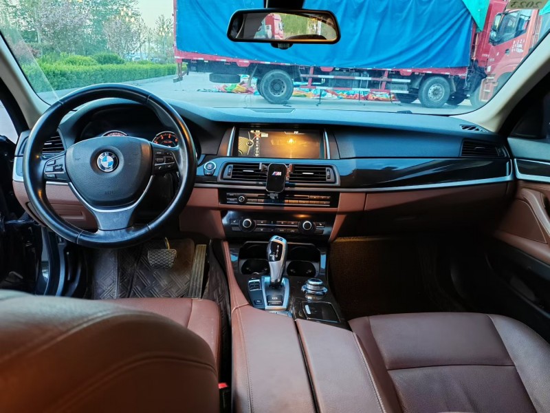 邢台17年宝马5系5