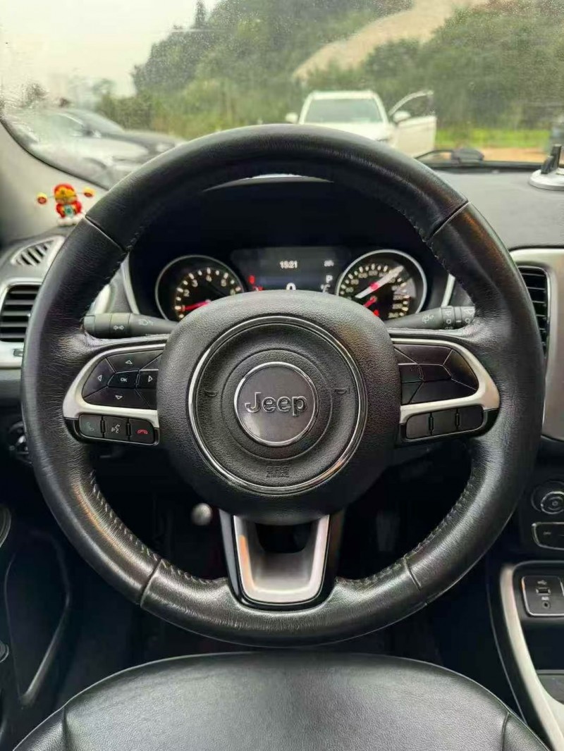 宜昌18年Jeep指南者4