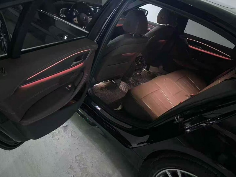 济宁24年宝马5系5