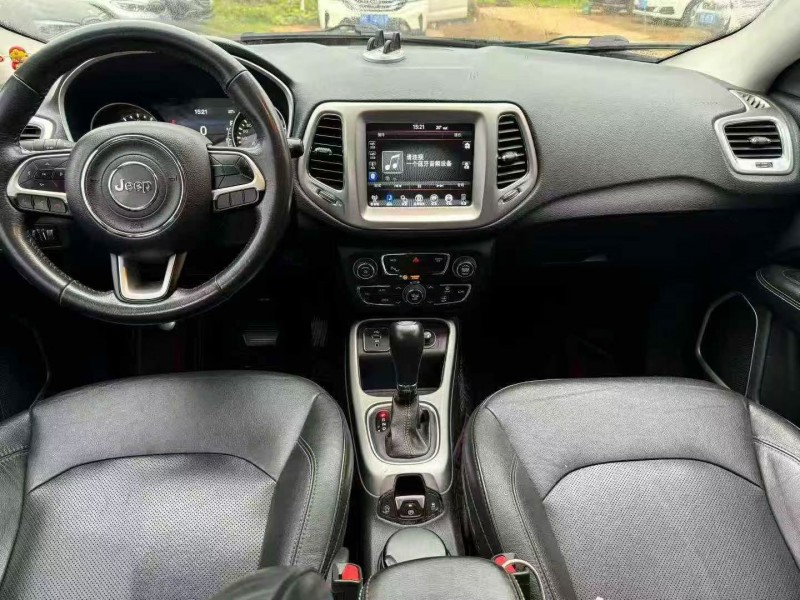 宜昌18年Jeep指南者5