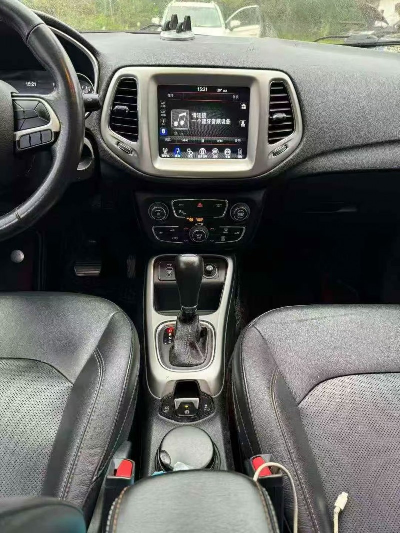 宜昌18年Jeep指南者9