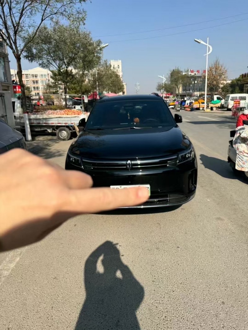 石家庄25年华为智选问界1