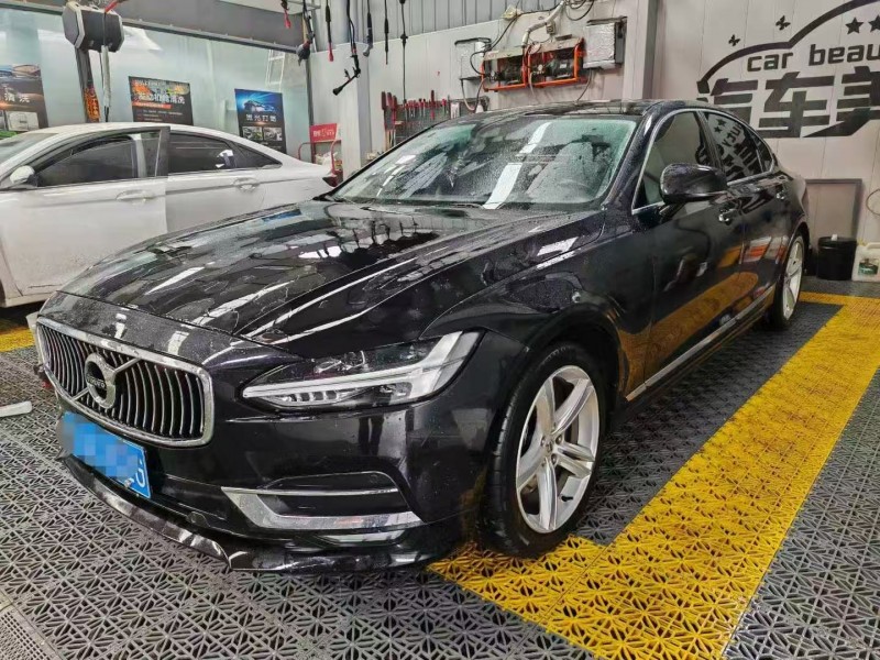 长治19年沃尔沃S902