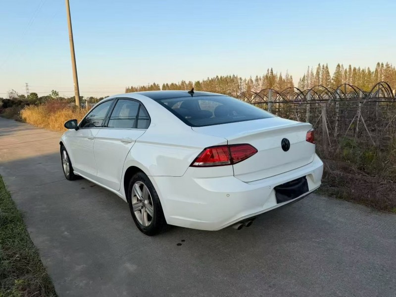 湖州18年大众凌渡7