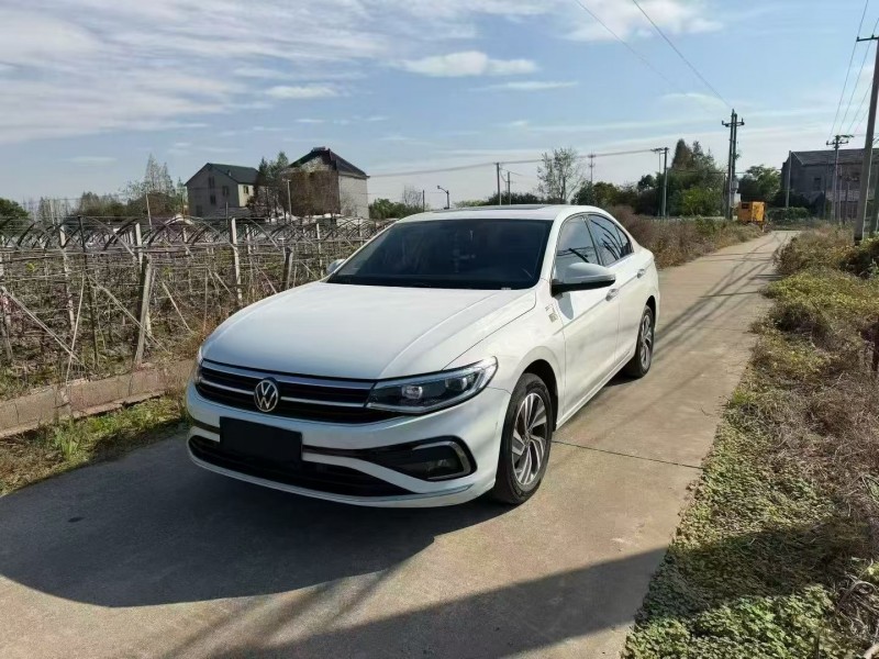 嘉兴24年大众宝来3