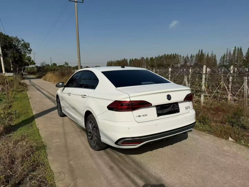 嘉兴24年大众宝来7