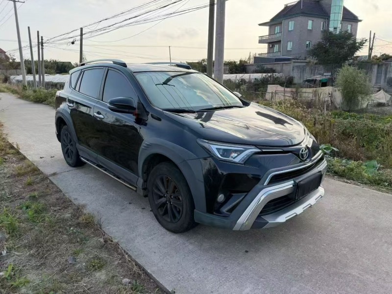 湖州19年丰田RAV43