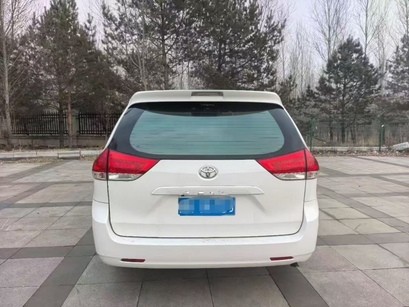 邯郸20年丰田塞纳9