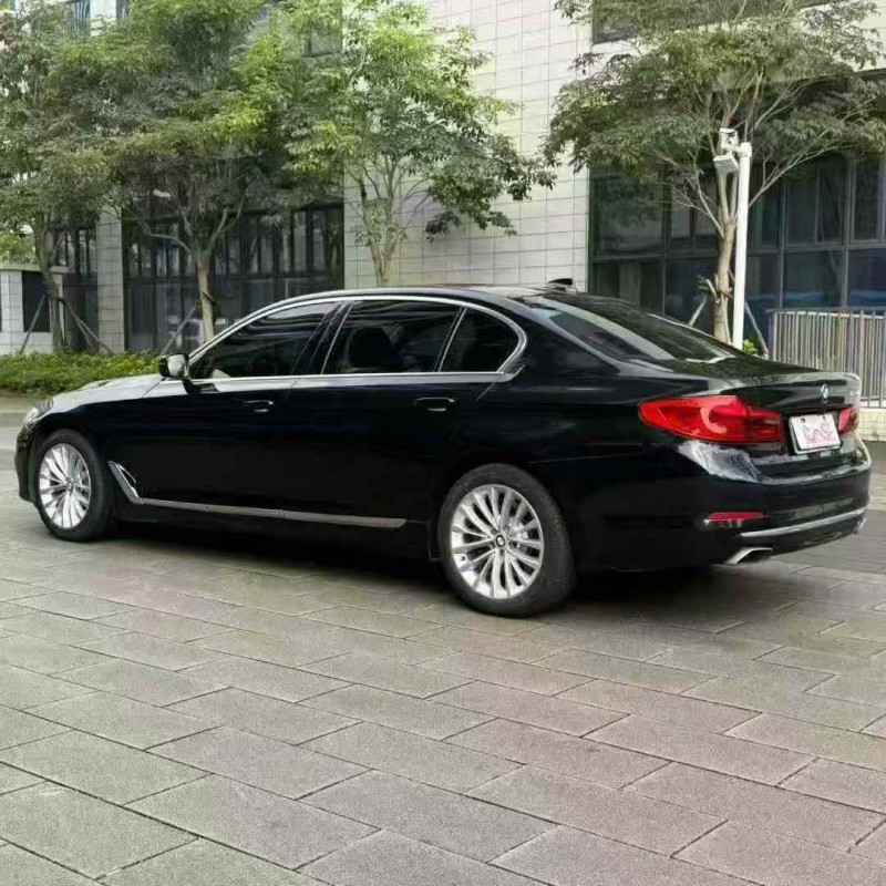 佛山19年宝马5系8