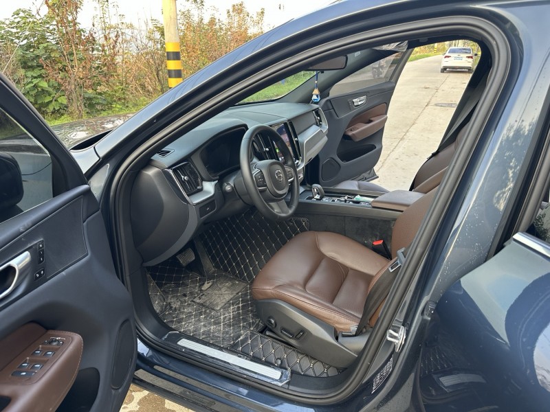 徐州24年沃尔沃XC605