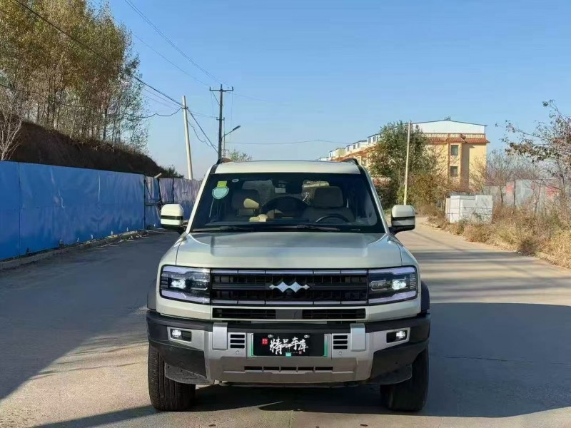 东营24年比亚迪方程豹1