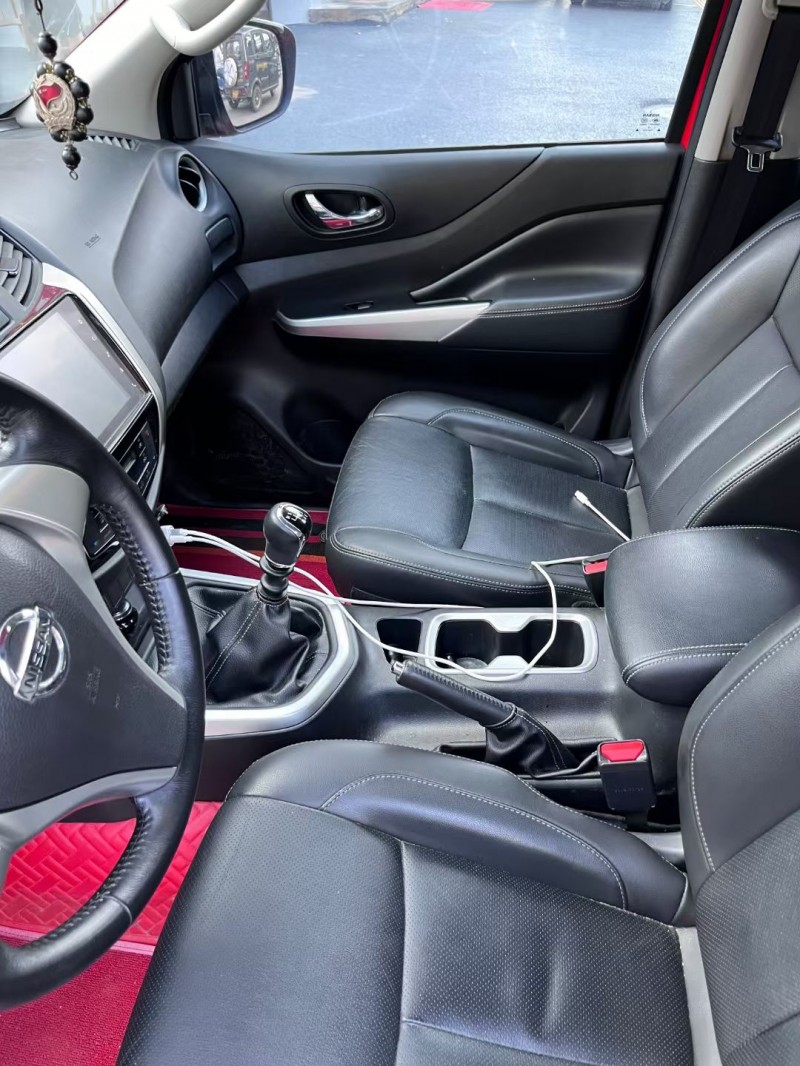 娄底20年日产纳瓦拉5