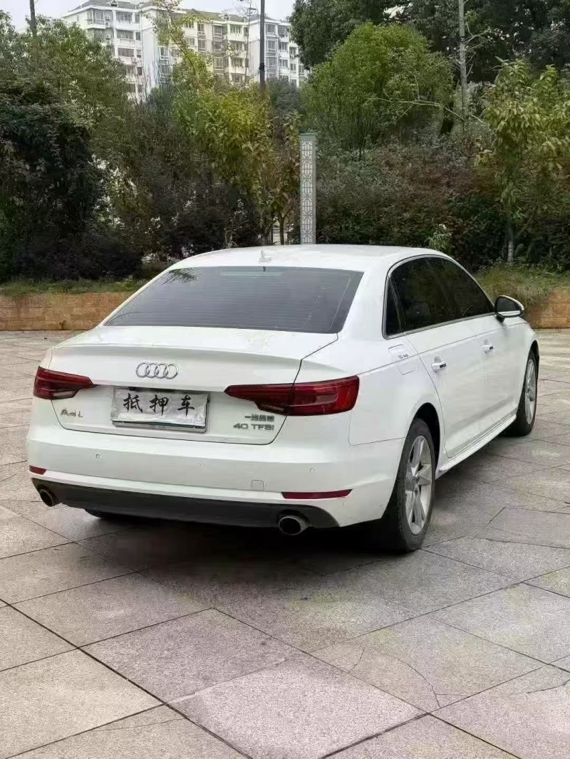 九江17年奥迪A4L7
