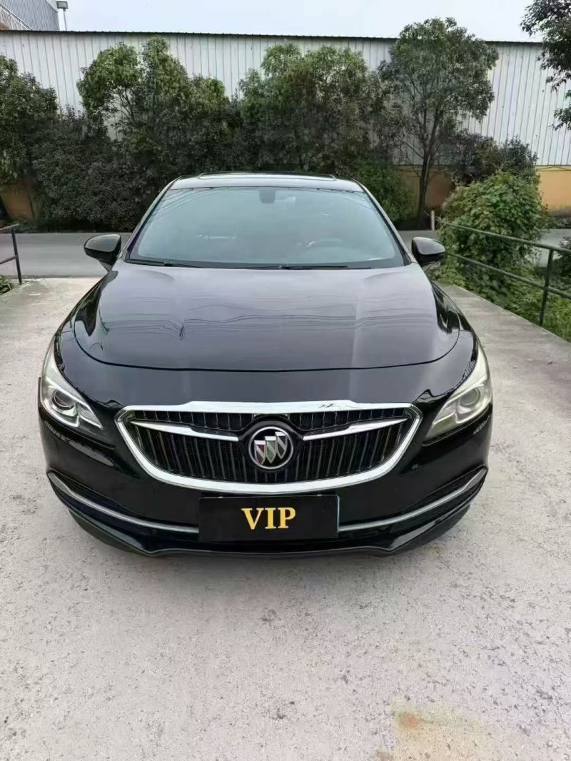 东营16年别克君越1