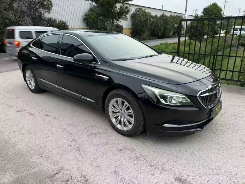 东营16年别克君越2