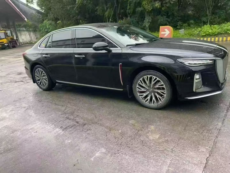 重庆25年红旗H53