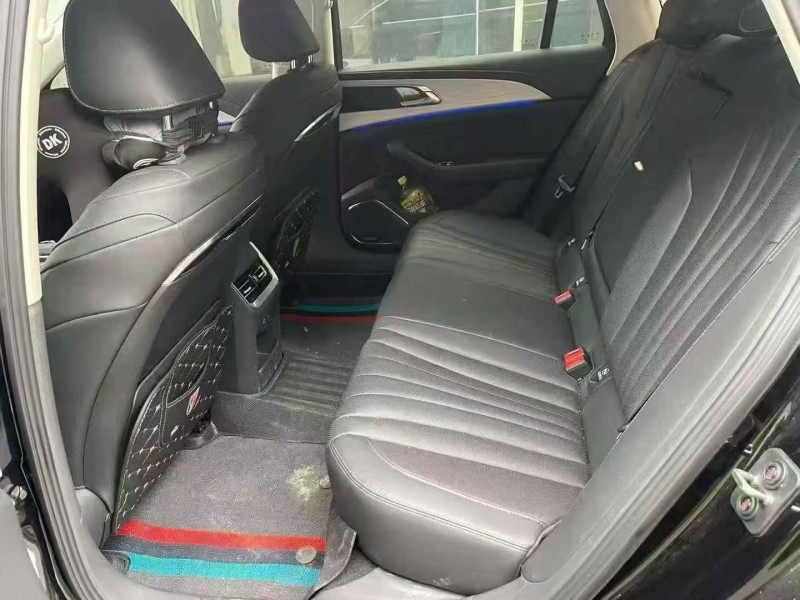 重庆25年红旗H54