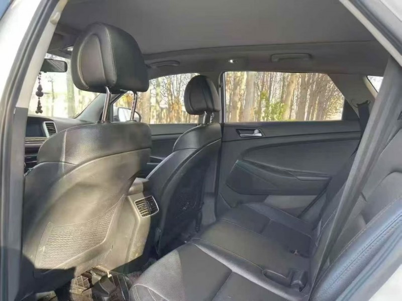 东营18年现代途胜6