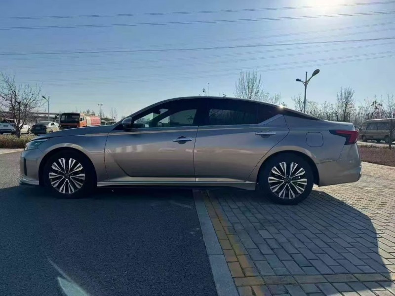 邯郸23年日产天籁8