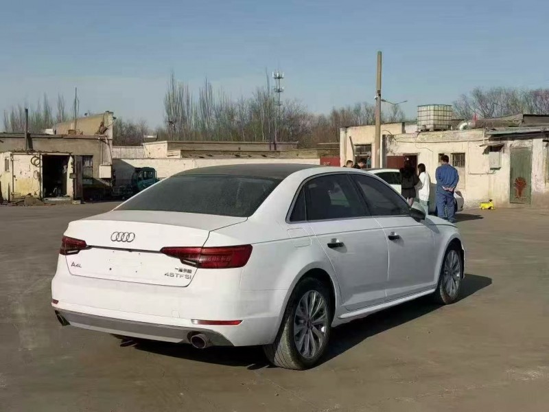 天水17年奥迪A4L9