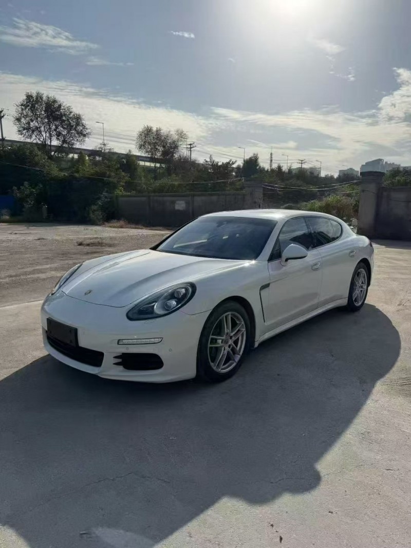 绍兴14年保时捷帕拉梅拉2