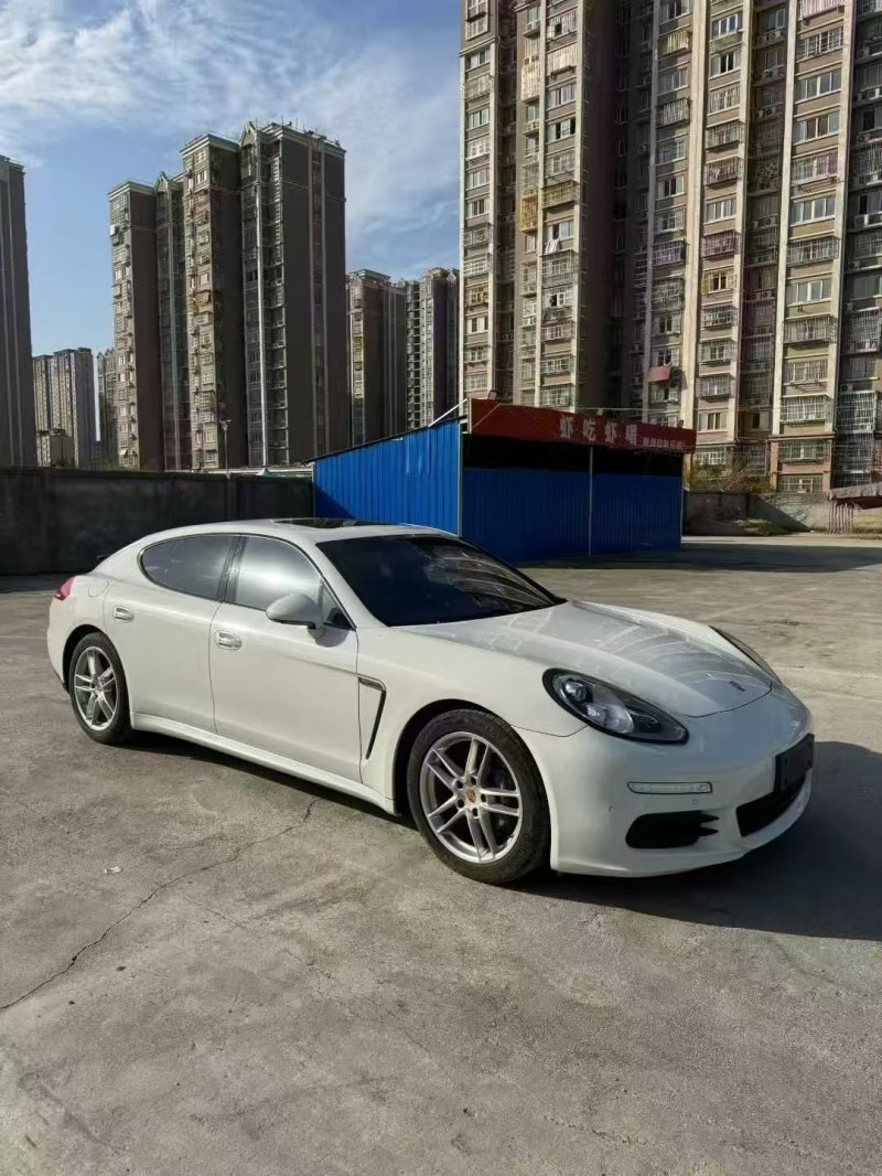 绍兴14年保时捷帕拉梅拉3