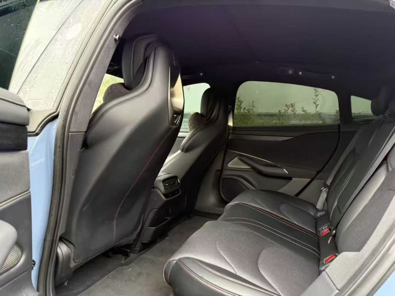 鄂州24年小米SU76