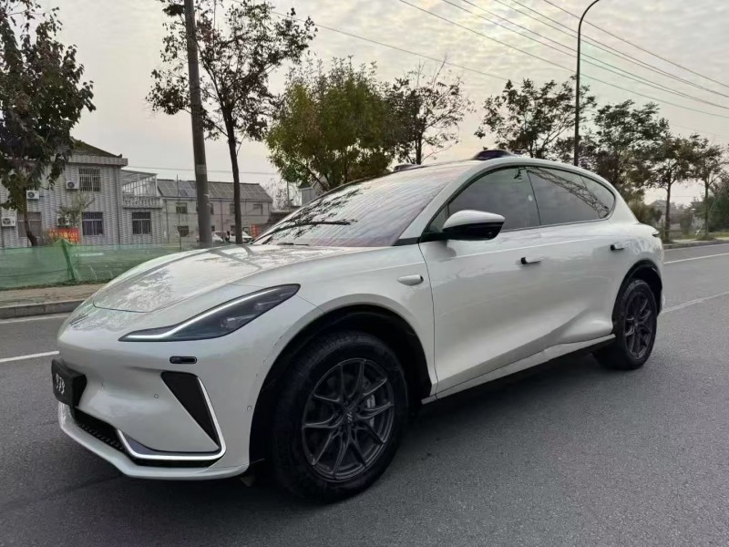 南通25年智己LS72