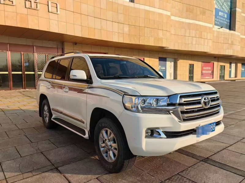 双鸭山13年丰田兰德酷路泽2